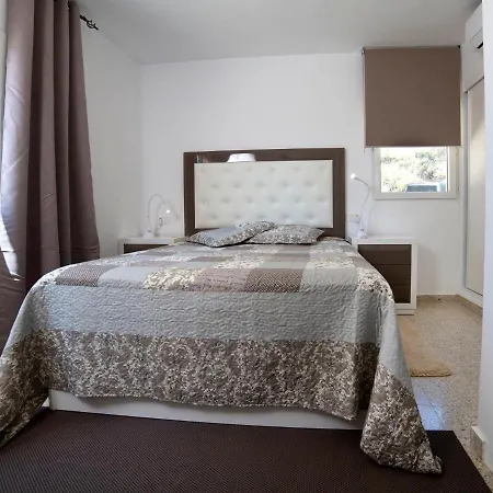 Vakantiehuis Nelli By Interhome