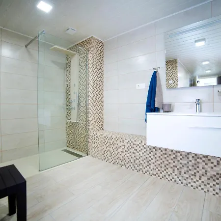 Сasa de vacaciones Nelli By Interhome *