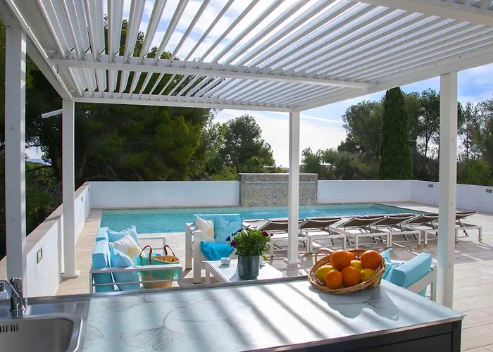 Semesterbostad Nelli By Interhome *